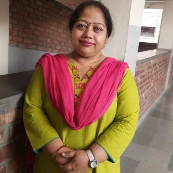 Anju Mishra, Teacher 